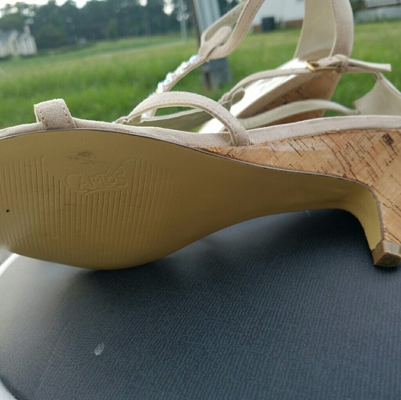 Carlos Santana Heels +Diamond Necklace - Picture 8 of 8